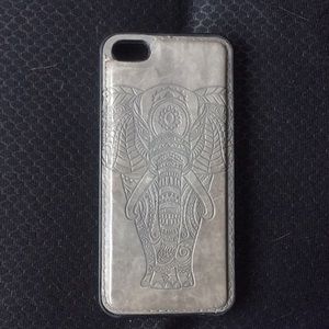 iPhone SE case